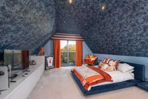 Photo 16- click for photo gallery